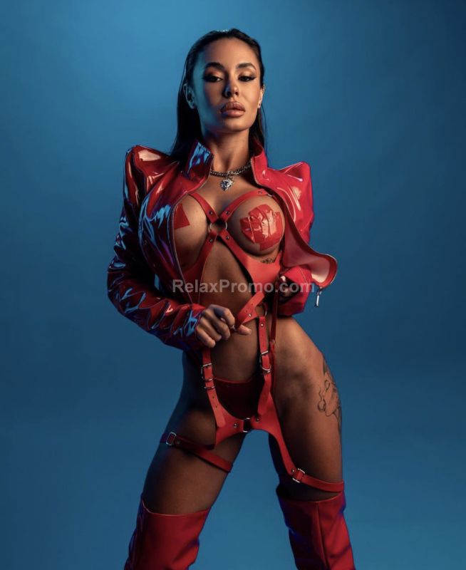 Проститутки Ивано-Франковска : Аделіна – фото 1